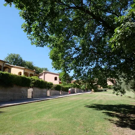 Thermae 23 By Interhome * Sorano (Grosseto)